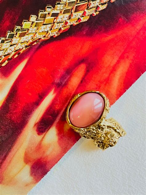 Yves Saint Laurent Arty pink gold bague .